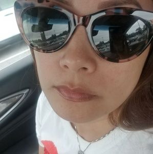 Meet your Posher, Rita